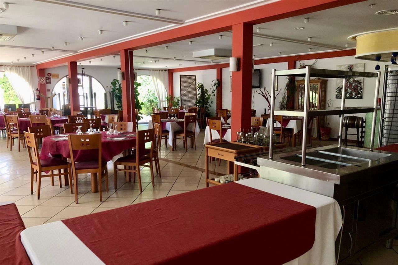 Aparthotel Residencial Vidalbir L'Alfas del Pi Exterior foto